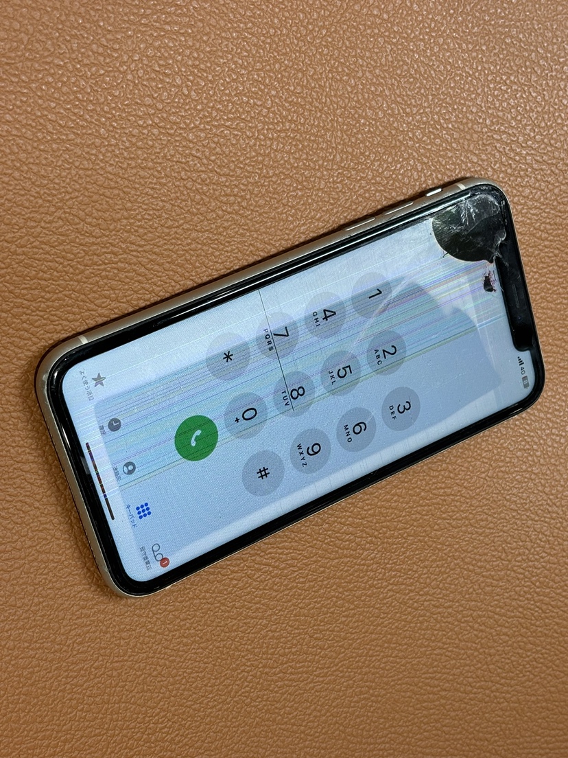 画面割れ・液晶漏れになってしまったiPhone11（アイフォン）画面交換修理を承りました！